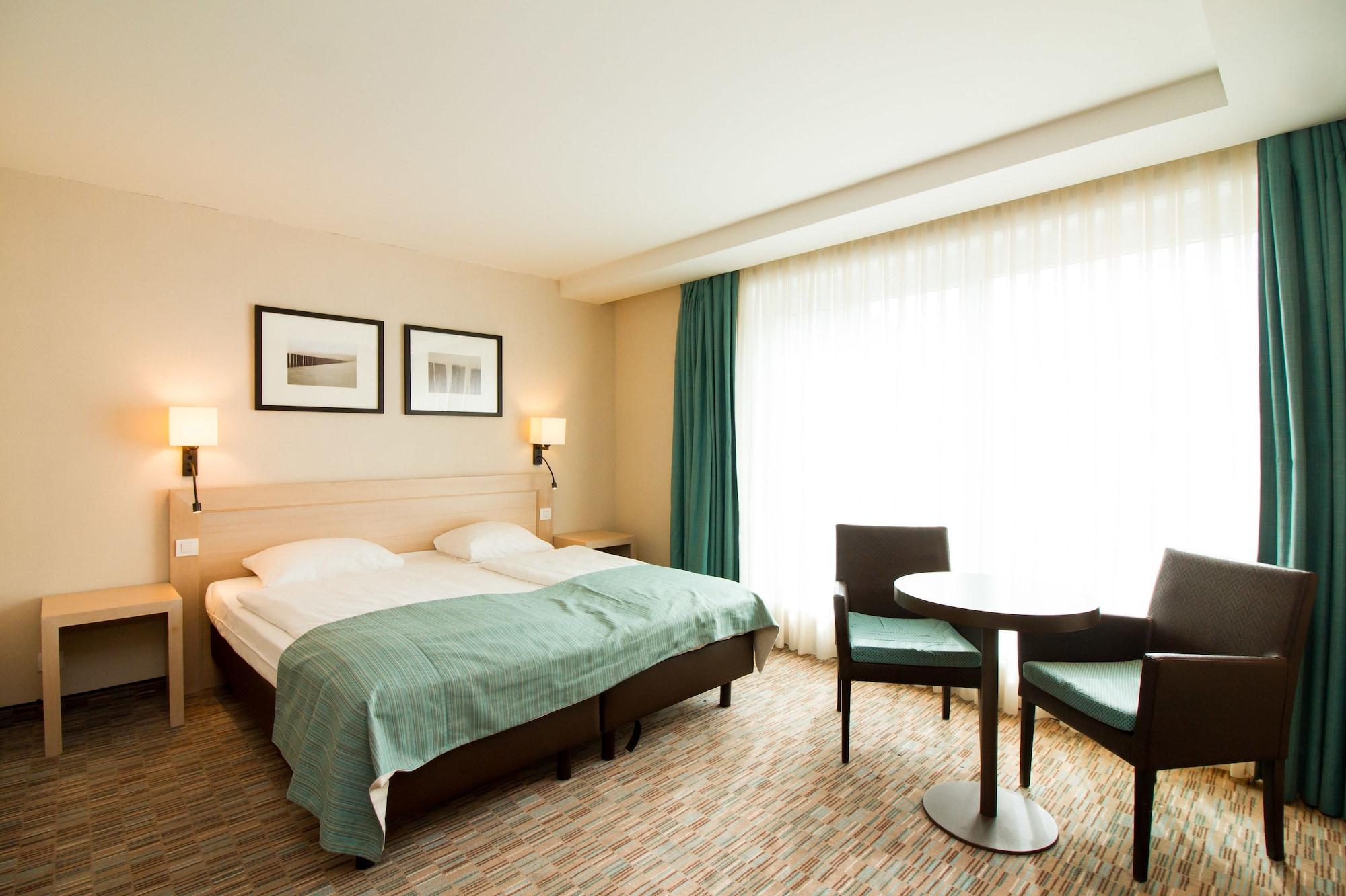 Hotel Aazaert By Wp Hotels Бланкенберге Екстериор снимка