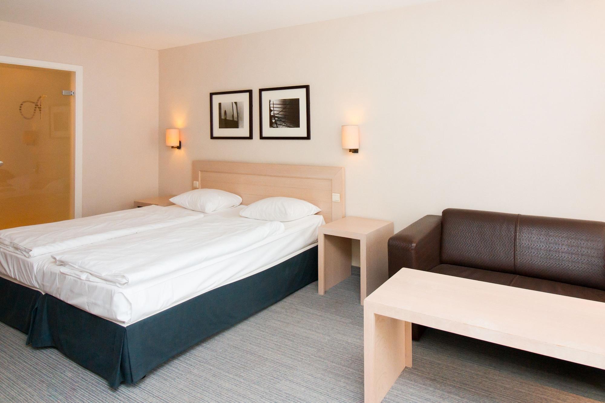 Hotel Aazaert By Wp Hotels Бланкенберге Екстериор снимка