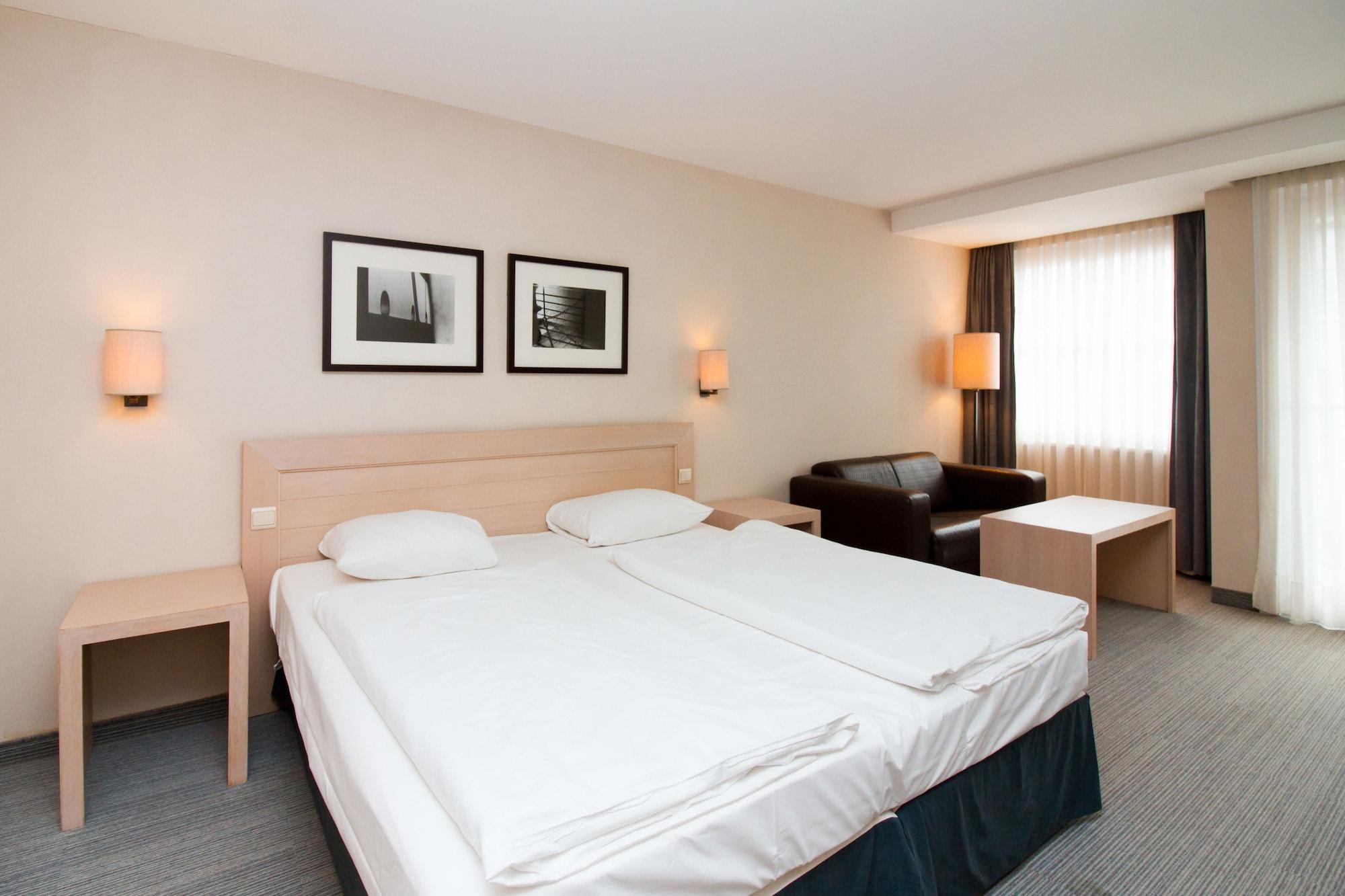 Hotel Aazaert By Wp Hotels Бланкенберге Екстериор снимка