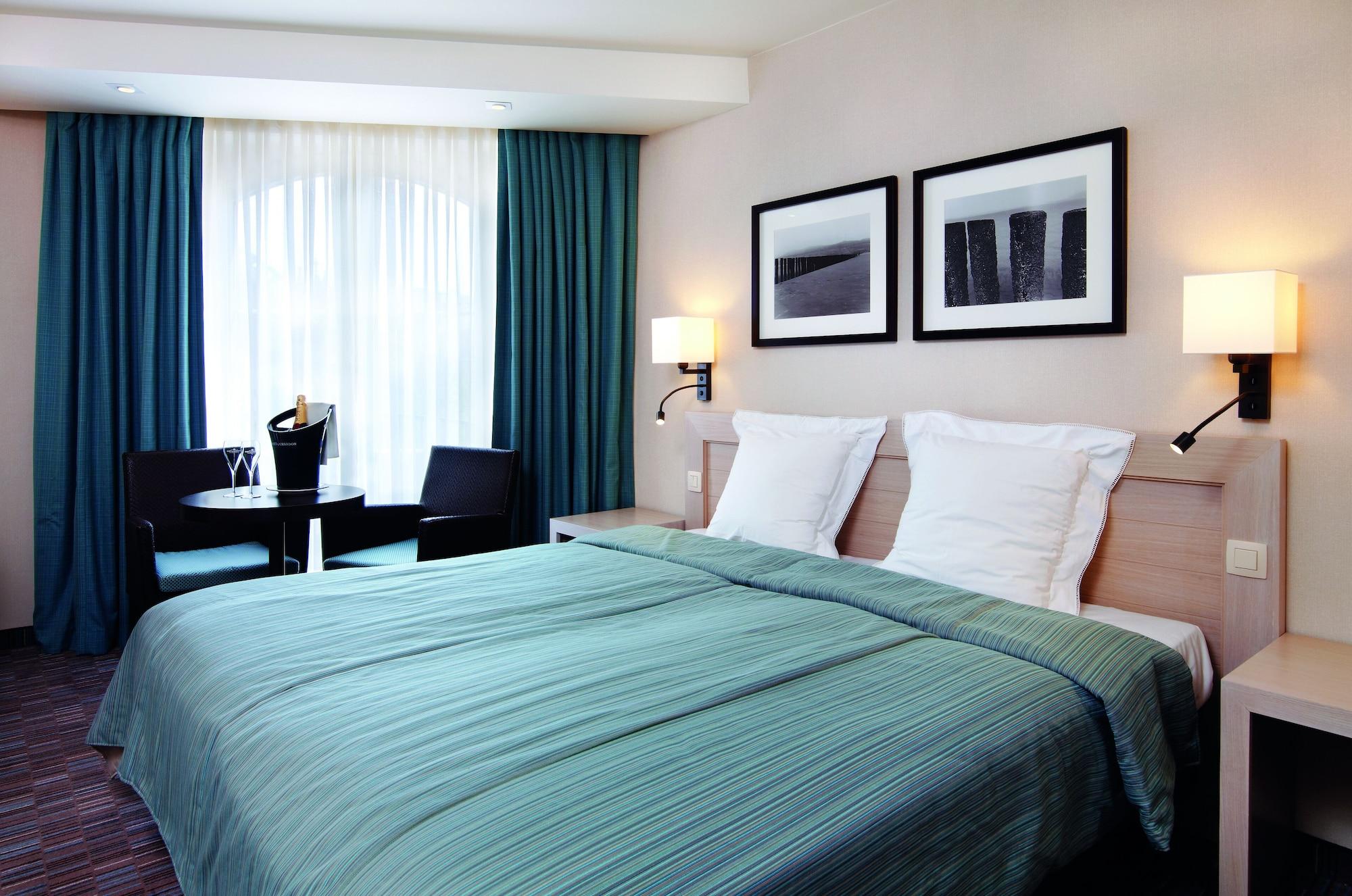 Hotel Aazaert By Wp Hotels Бланкенберге Екстериор снимка