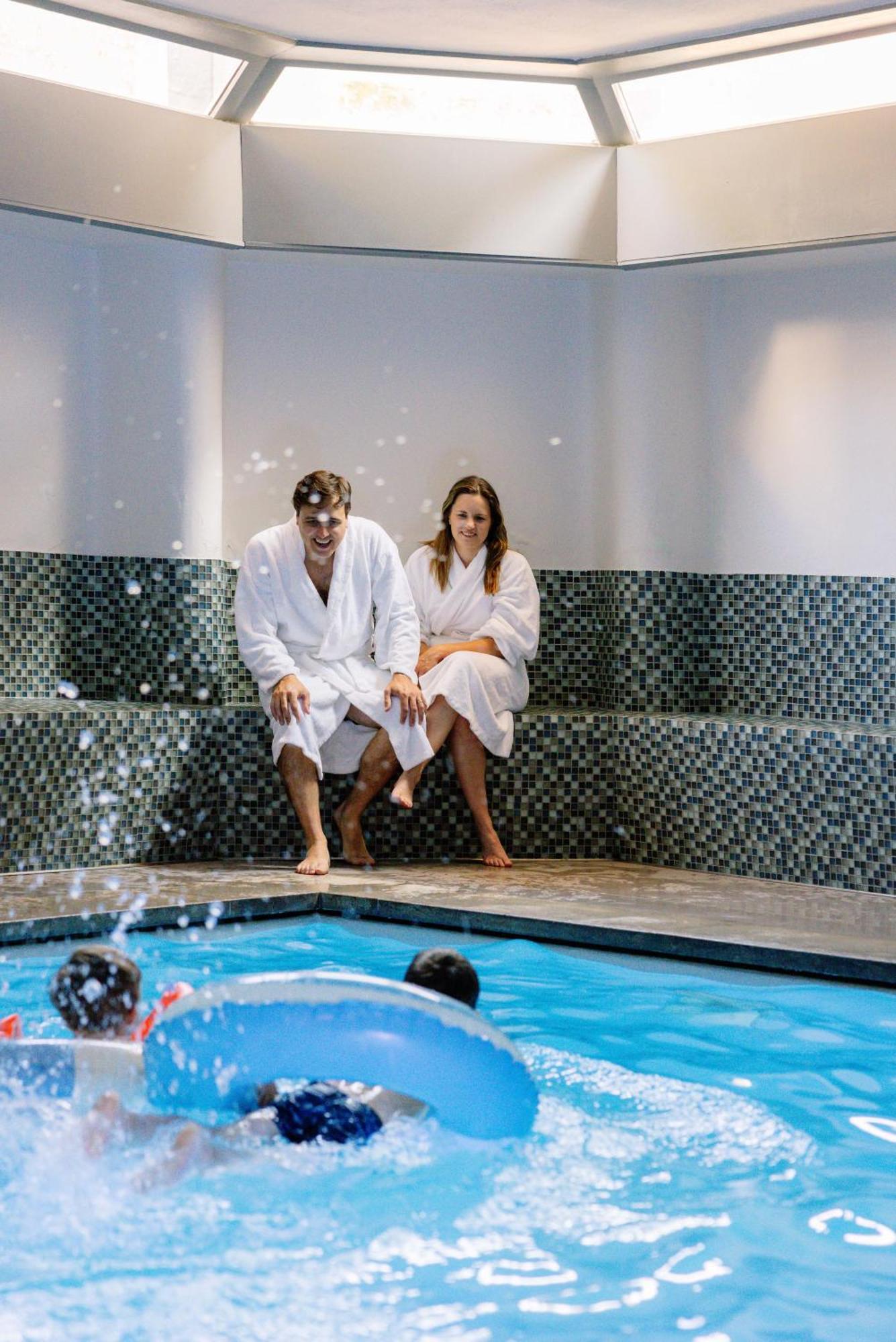 Hotel Aazaert By Wp Hotels Бланкенберге Екстериор снимка