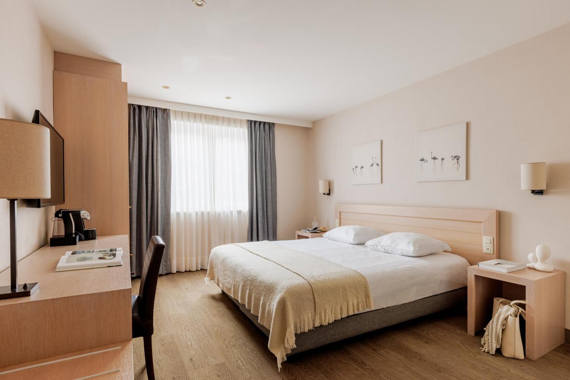 Hotel Aazaert By Wp Hotels Бланкенберге Екстериор снимка