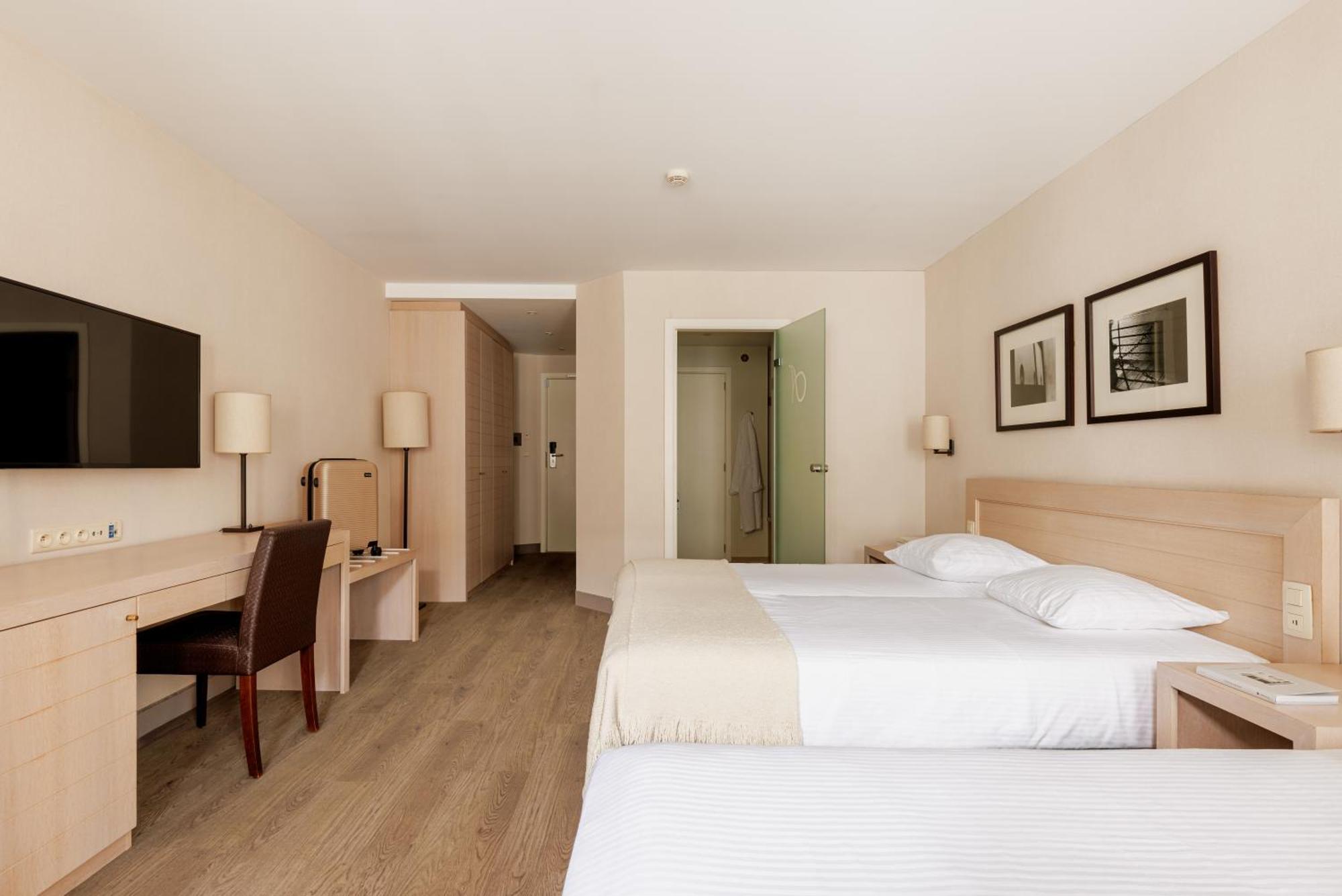 Hotel Aazaert By Wp Hotels Бланкенберге Екстериор снимка
