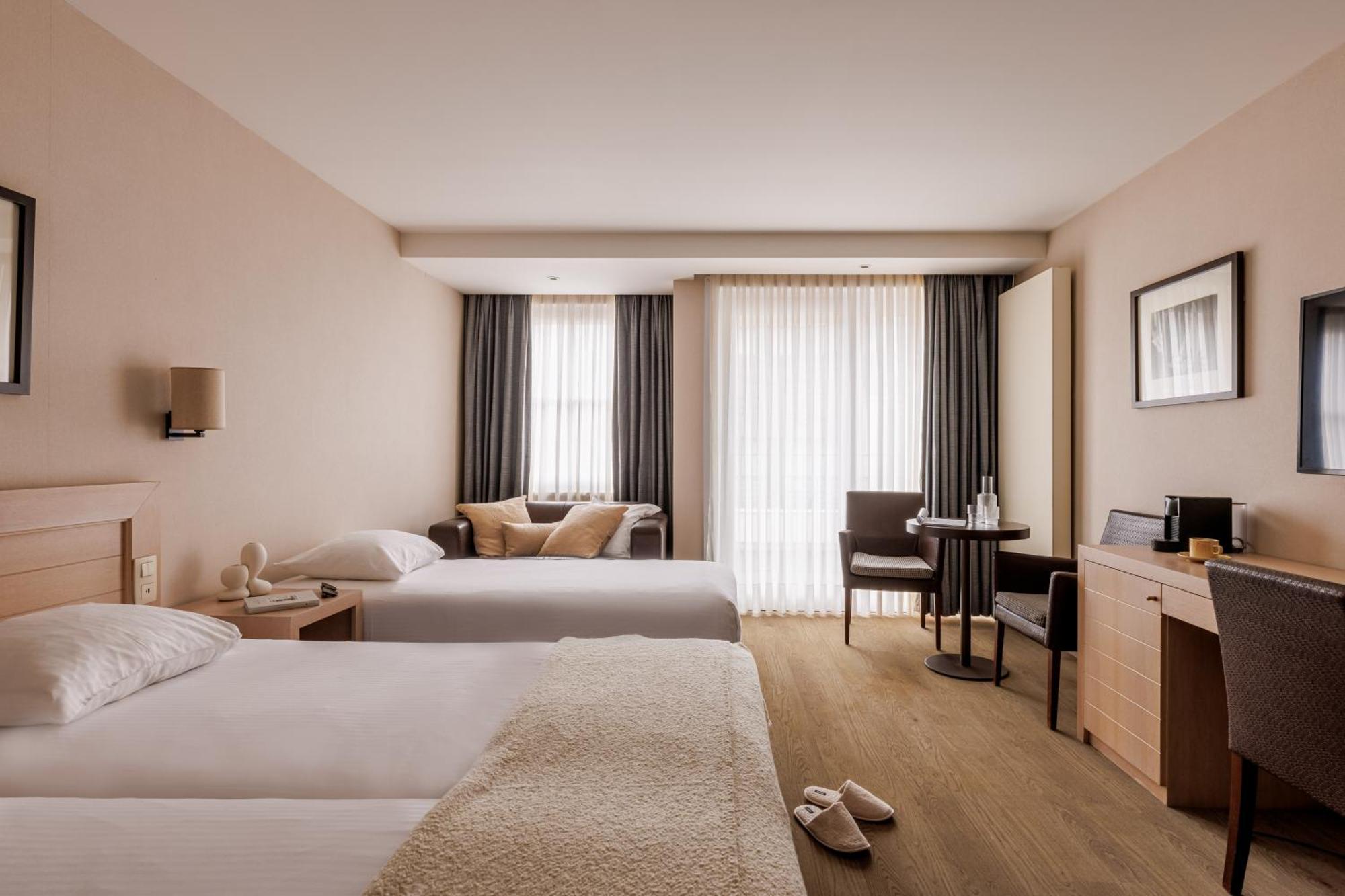 Hotel Aazaert By Wp Hotels Бланкенберге Екстериор снимка